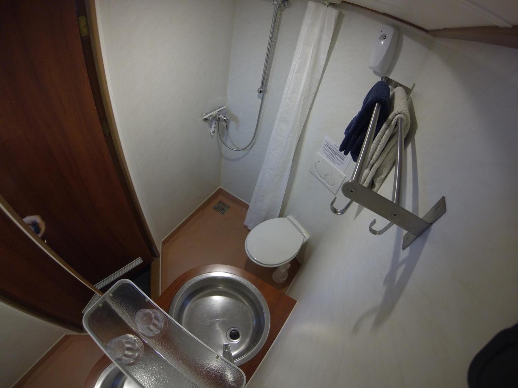 Botel Zwaantje Amszterdam Szoba fotó